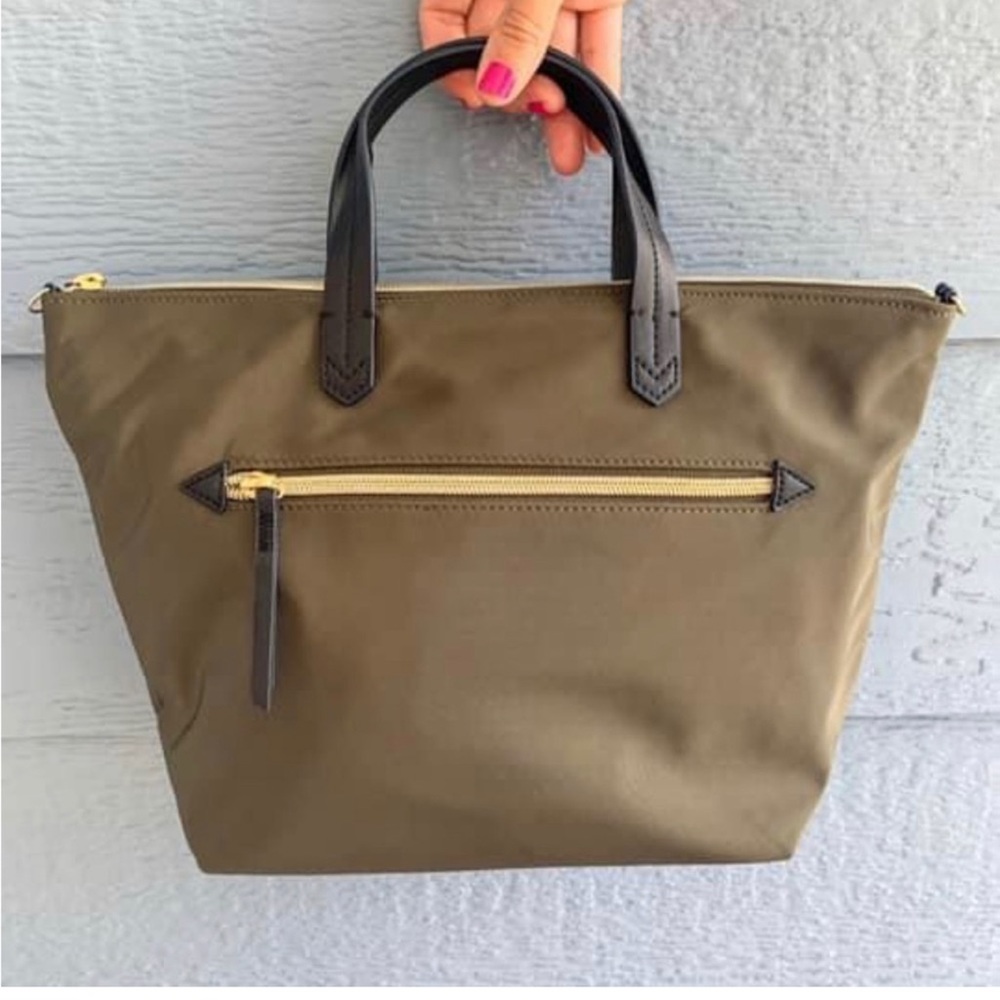 NEW Stella and Dot Baby Boss Mini Tote Olive plus camo strap